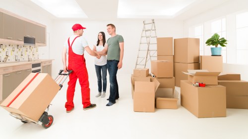 Small moving van for local delivery and collection jobs in Enfield
